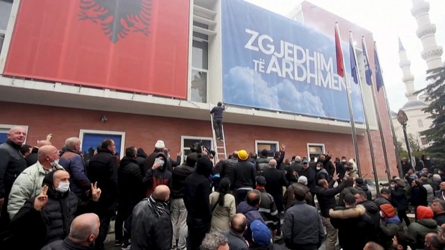 Албания: разгон демонстрантов