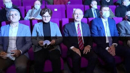 Kılıçdaroğlu, CHP İstanbul Öykü ve Fotoğraf Yarışması Ödül Töreni'ne katıldı