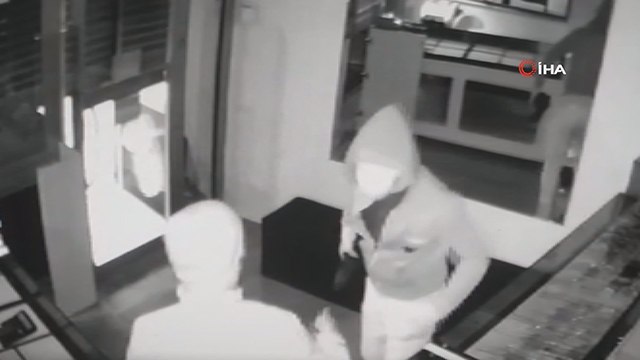 Kuyumcunun soygun oyununu polis bozdu