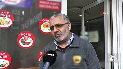 Direksiyon hakimiyetini kaybetti, 3 araca çarptı