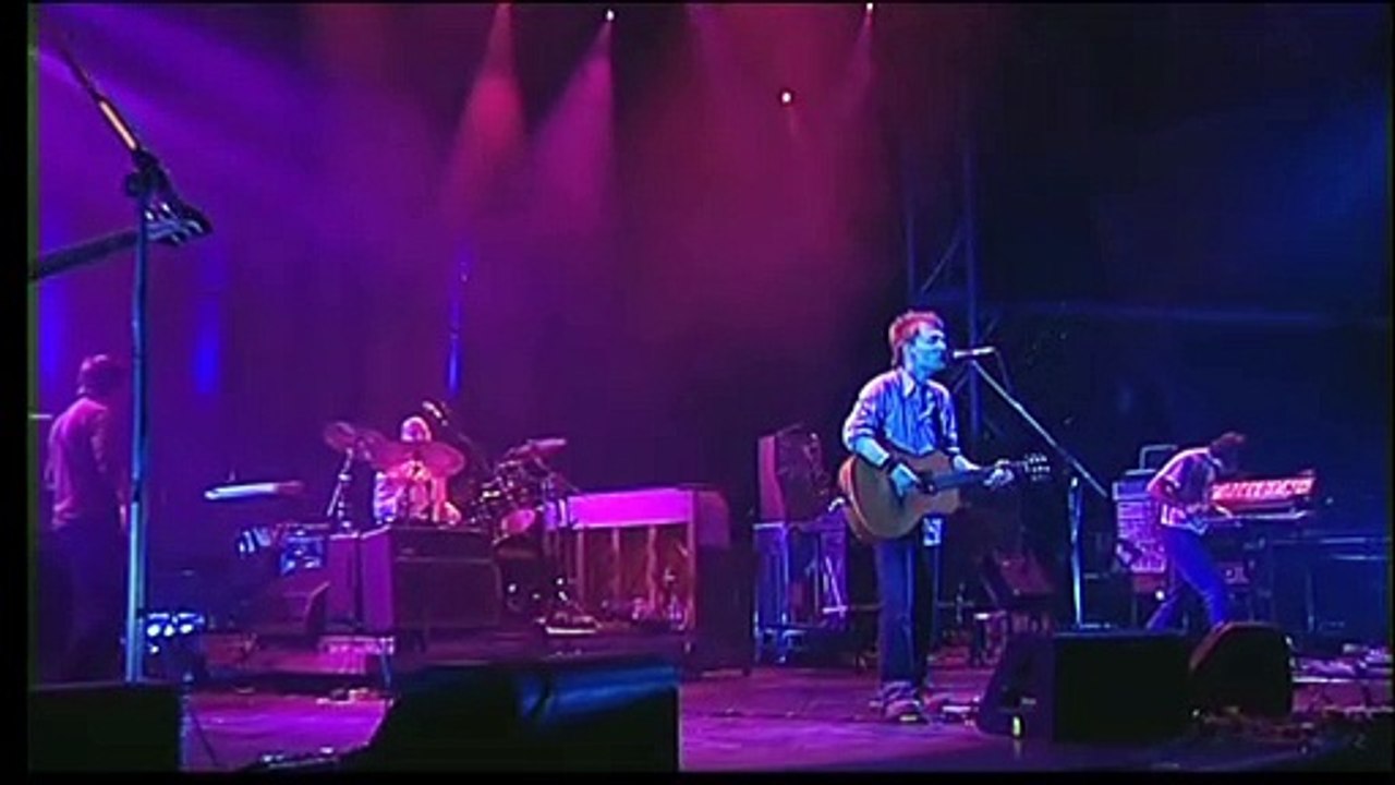 Radiohead - No Surprises Live at Glastonbury 2003
