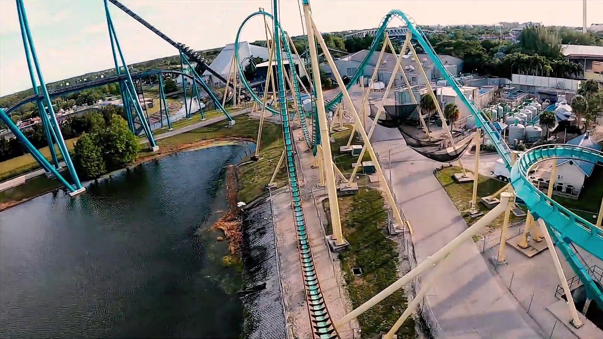 Kraken (Sea World Orlando Theme Park) - 4K Front Row Roller Coaster POV  Video - New Paint for 2022! - video Dailymotion