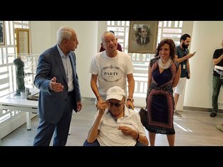 إحدى جيران عائلة ساويرس بسوهاج تتحدث بعد رحيل الملياردير أنسي