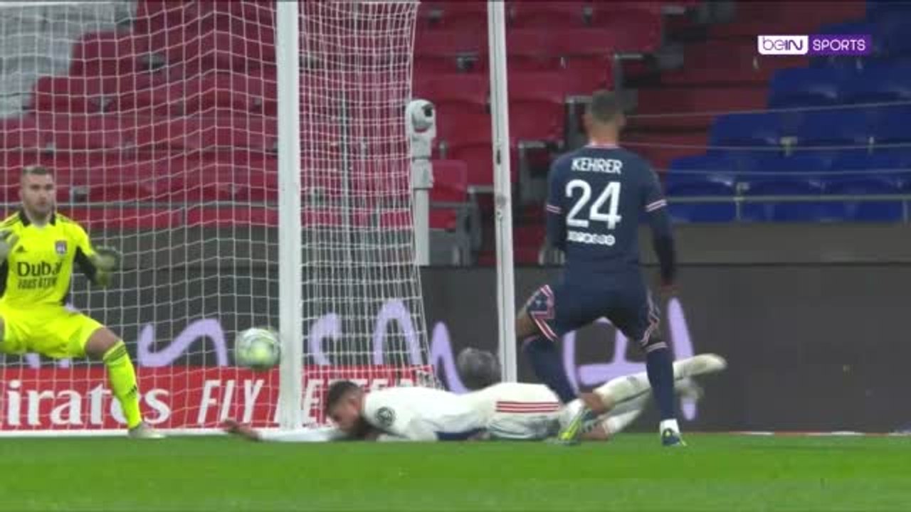 Highlights: Kehrer rettet PSG Remis in Lyon
