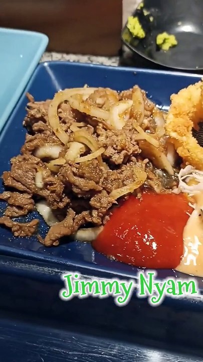 Japanese Food Beef Teriyaki and Sushi - Jimmy Nyam