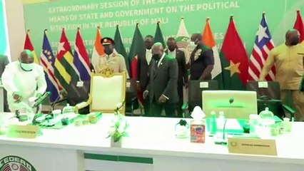 West African nations sever links with Mali over election delay