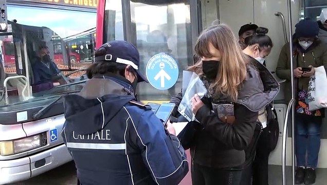 Super Green Pass su mezzi pubblici a Roma, la polizia municipale: Da cittadini risposta favorevole