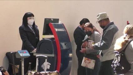Aeroméxico suspende más de 200 vuelos en un fin de semana por el contagio de las tripulaciones