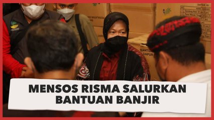 Kunjungi Perbatasan RI-Malaysia, Mensos Risma Salurkan Bantuan Banjir