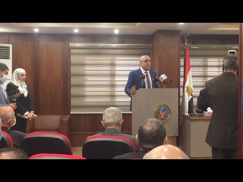 وزير الإسكان يفتتح المعامل المركزية بالهيئة القومية لمياه الشرب