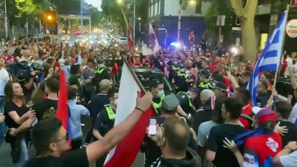 Αυστραλία: Σέρβοι και Έλληνες πανηγυρίζουν για τον Τζόκοβιτς