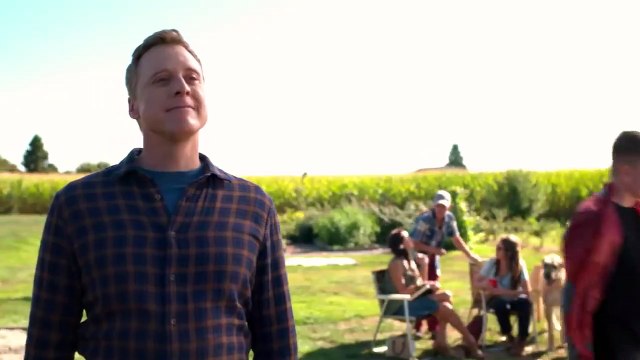 Resident Alien Saison 2 - Trailer (EN)