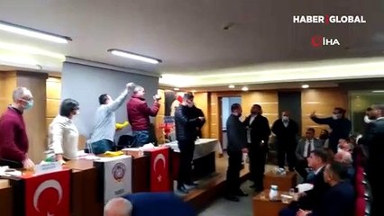 Tarsus'ta Kasaplar Odası seçiminde mükerrer oy kavgası