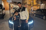 Omar Montes denuncia en Instagram a su ex por criticar las deportivas rosas que le regaló a su hijo