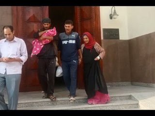 أول ظهور للطفل المخطوف من مستشفى الحسينية بعد تحريره