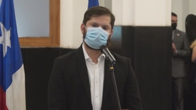 Gabriel Boric : Estaremos al servicio de los chilenos y no de un grupo en particular