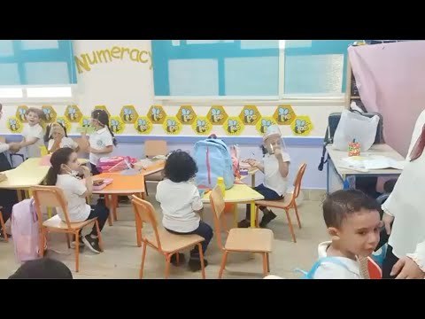 بدء الدراسة في المدارس الدولية وسط إجراءات احترازية مشددة