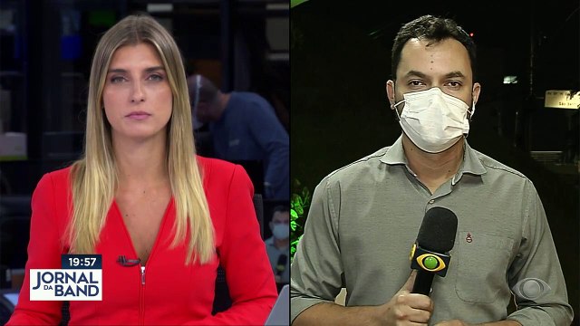 A chuva forte fez mais vítimas em Minas Gerais. Em Brumadinho, um carro com cinco pessoas da mesma família foi soterrado.