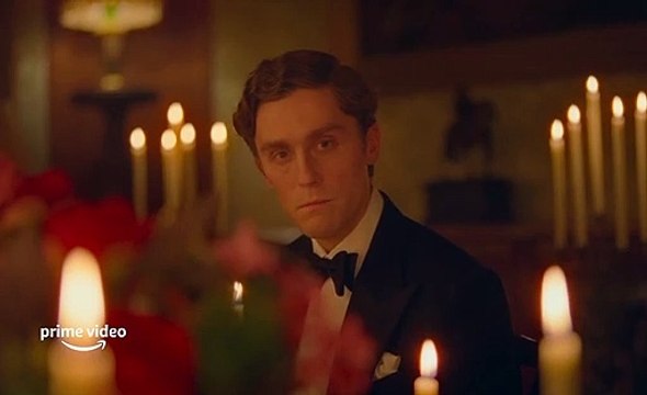 Spencer - la bande-annonce officielle de Prime Video avec Kristen Stewart (VF)