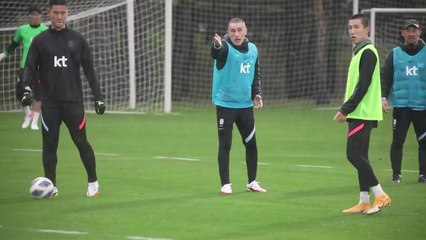 '빗속 전지훈련' 담금질 나선 벤투호..."죽기 살기로 뛴다" / YTN