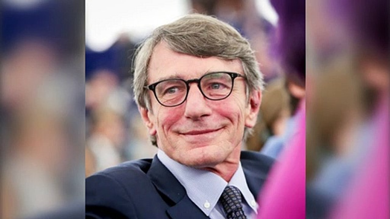 Morto David Sassoli, da Ursula von der Leyen a Charles Michel: il cordoglio su Twitter