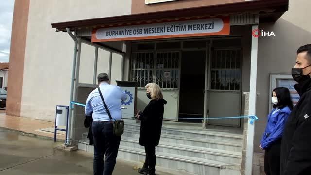 Balıkesir'de OSB Mesleki Eğitim Merkezi törenle açıldı