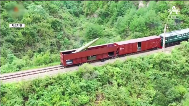 국방부 보란 듯…北, 엿새 만에 ‘마하10’ 미사일 쐈다