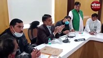 जगमालपुरा समस्या को लेकर भाजपा नेताओं ने की नगर परिषद अधिकारियों से वार्ता