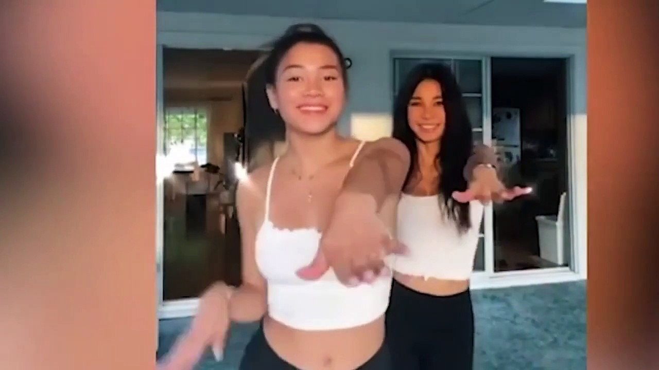 Sosyal medyada yeni tartışma! Hangisi anne hang...