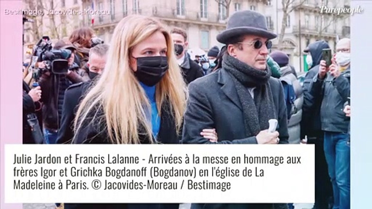 Obsèques d'Igor Bogdanoff : sa compagne Julie Jardon a déposé des effets personnels dans le cercueil