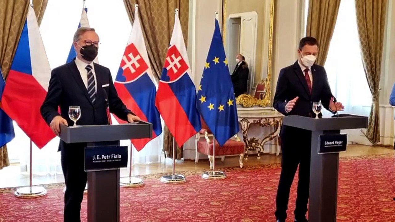 ZÁZNAM: Premiéri SR a ČR sa zhodli na potrebe rozvíjať a posilňovať vzájomnú spoluprácu