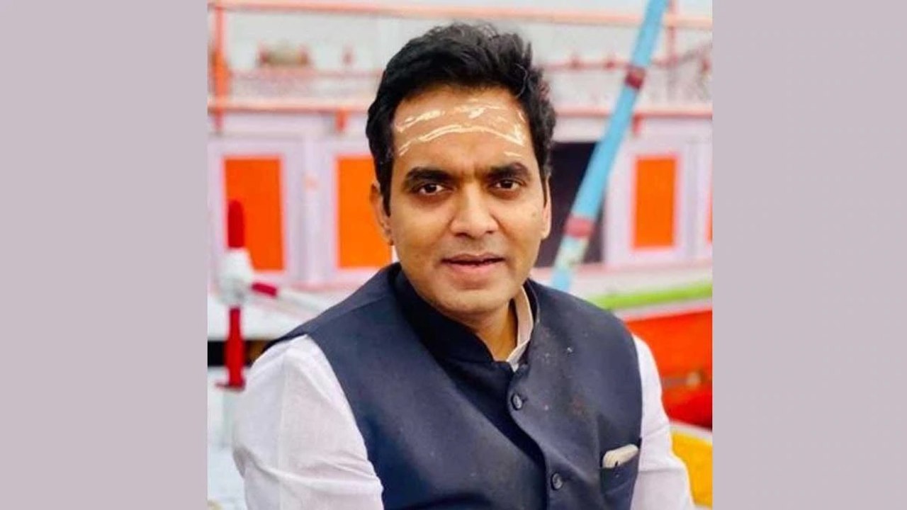 How much is Noida developed in 5 years? tells Pankaj Singh