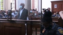 Suspeito de atear fogo no Parlamento sul-africano é acusado de terrorismo
