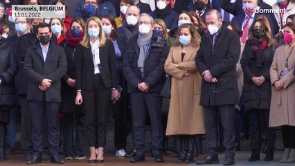 L'émotion des députés européens lors d'une minute de silence en mémoire de David Sassoli