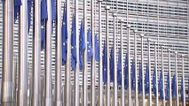 تنكيس أعلام الاتحاد الأوروبي حدادا على رئيس البرلمان ساسولي