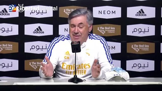 Ancelotti, sobre el Barcelona: Me preocuparía que jugadores piensen que somos favoritos