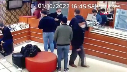 İçinde 500 bin liralık altın olan çantayı böyle çaldı