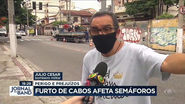 O furto de cabos causa prejuízos milionários em todo o país. Também atrapalha o trânsito e aumenta o risco de acidentes