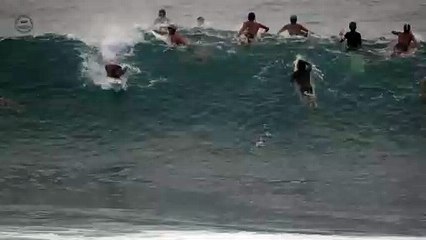 Moana Jones Wong at Pipeline