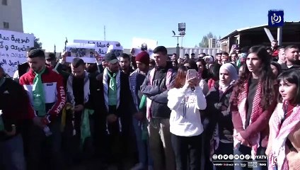 طلبة جامعة بيرزيت يتظاهرون بعد اعتقال عدد من قادة الحركة الطلابية