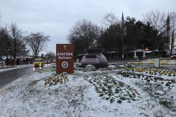 Trakya'da kar ve fırtına etkili oluyor