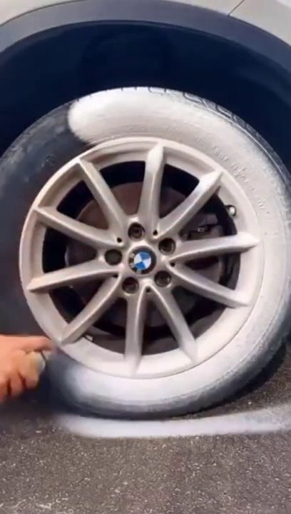 Oddly satisfying video: cleaning edition