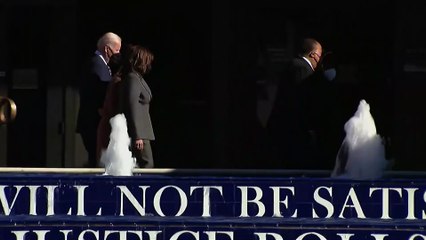 Байден возложил венок к могиле Мартина Лютера Кинга