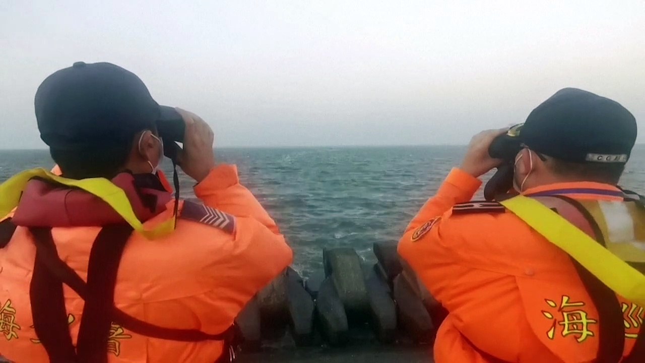 تايوان عثرت على هيكل مقاتلة من طراز "اف-16" تحط...
