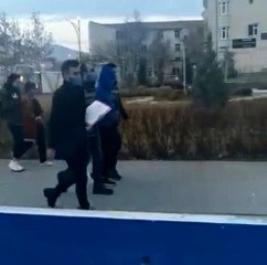 Boş dairelerden su sayacı çalan karı-koca yakalandı