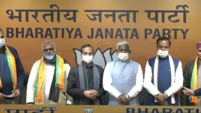 Congress, SP MLAs join BJP ahead of UP elections