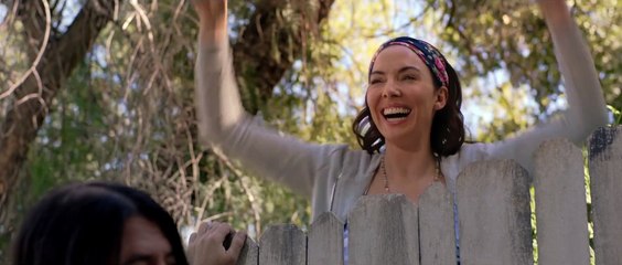 Studio 666, tráiler oficial