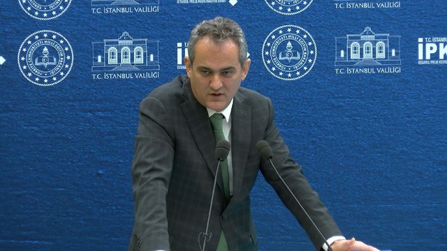 Bakan Özer: Yüz yüze eğitime devam ediyoruz