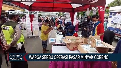 Warga Serbu Operasi Pasar Minyak Goreng