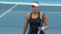 Sydney - Muguruza passe sans trembler